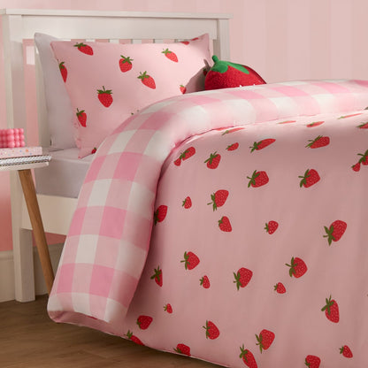 Strawberry Reversible Duvet Set